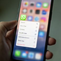 Cara Mengubah Tanggal di Info Bio WhatsApp dengan Mudah